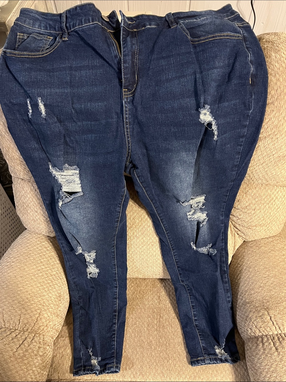 SHEIN Dark Blue Ripped Skinny Jeans